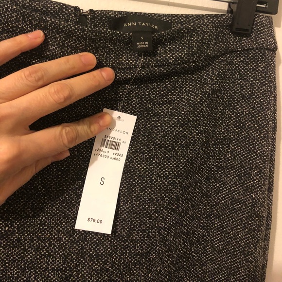 Ann Taylor Grey tweed Pencil Skirt - Picture 4 of 5